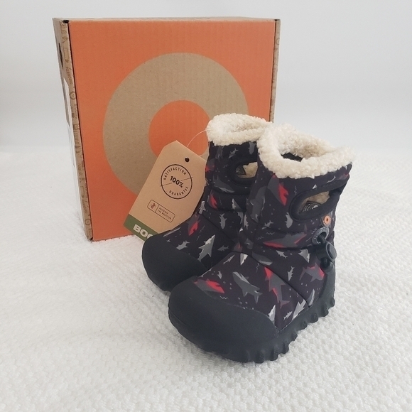 Bogs B-MOC Insulated‎ Waterproof Boot Black/ Multi Sharks Size 4 New - Picture 1 of 16